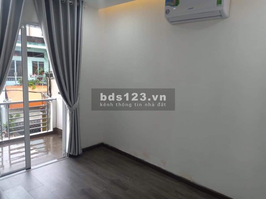 Thanh lý căn nhà 1 trệt 1 lầu đường Phan Văn Hớn 110m2, 1tỷ7, SHR
