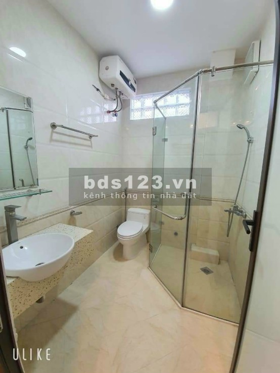 Bán nhà đường Trường Chinh 7 tầng, Gara oto, Thang máy.
