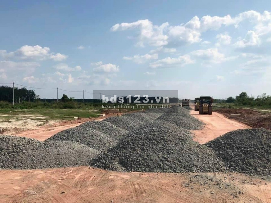 Đất nền Becamex Chơn Thành 8 triệu/m2, khu dân cư mặt tiền 16m