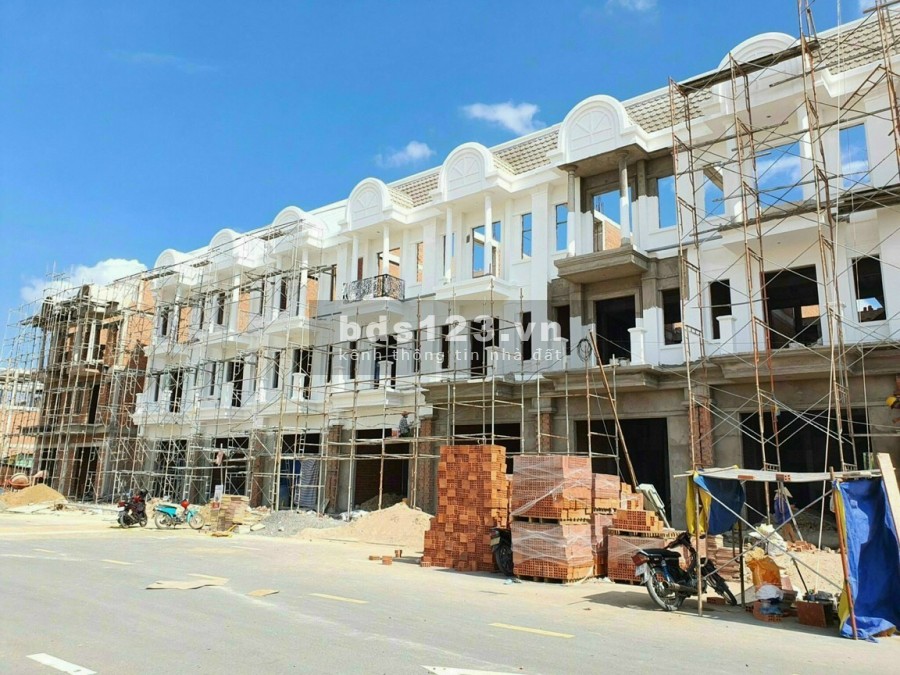 Đất mặt tiền đường dt 769 gần sân bay Long Thành, có sổ sẵn