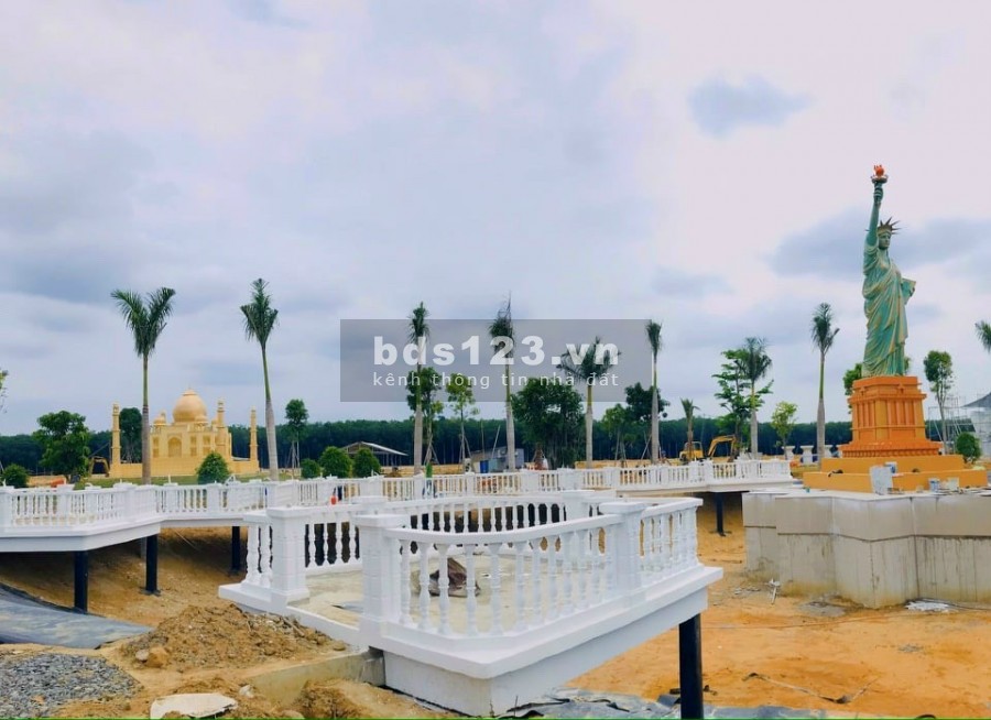 Bán gấp lô đất mặt tiền đường nhà nước 25m, sổ hồng từng nền