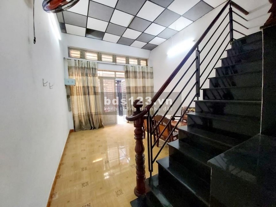 Nhà Hẻm gần chợ Phạm Đăng Giản. 1tret, 1 lửng, 1 lầu. Giữa KCN Tân Bình và Vĩnh Lộc. Giá 2ty4