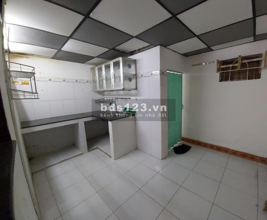 Nhà Hẻm gần chợ Phạm Đăng Giản. 1tret, 1 lửng, 1 lầu. Giữa KCN Tân Bình và Vĩnh Lộc. Giá 2ty4
