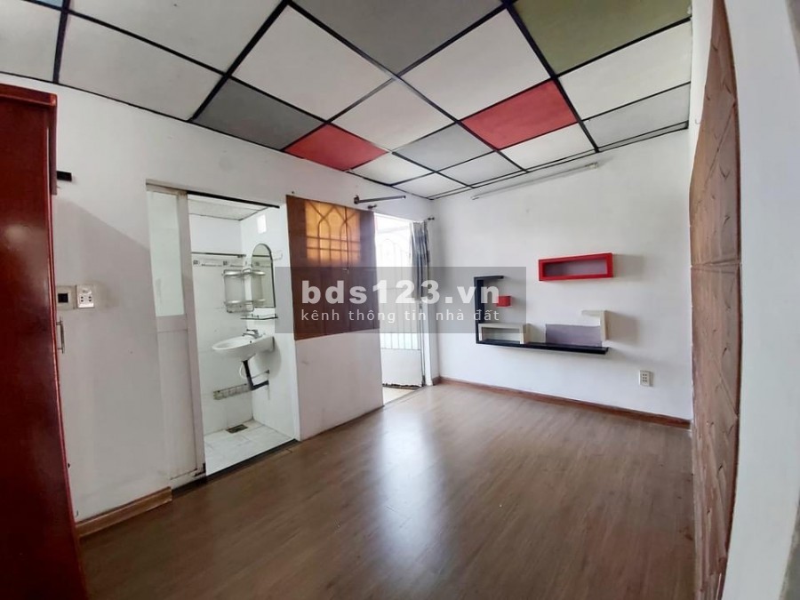 Nhà Hẻm gần chợ Phạm Đăng Giản. 1tret, 1 lửng, 1 lầu. Giữa KCN Tân Bình và Vĩnh Lộc. Giá 2ty4