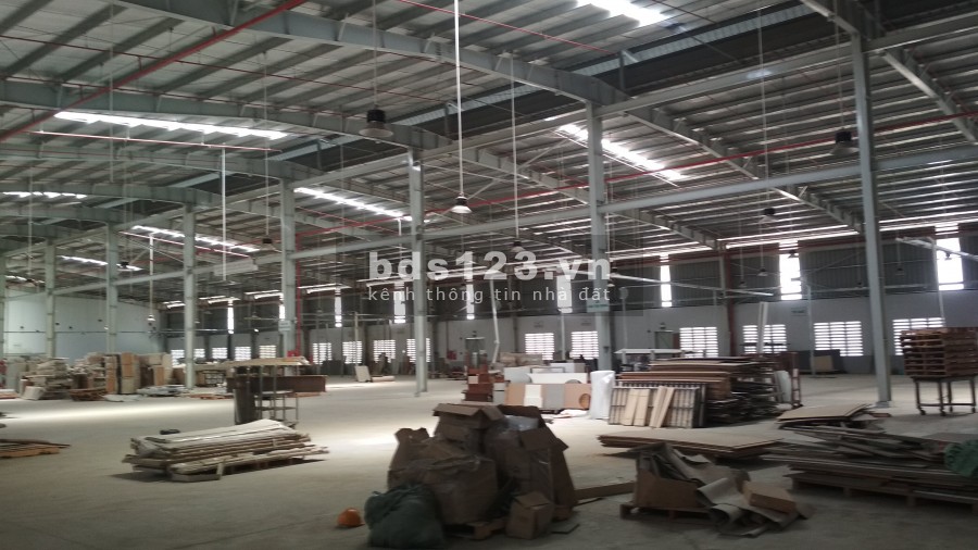 Cho thuê nhà xưởng góc 2 mặt tiền phường Tây Thạnh, dt 11.268m2, giá rẻ kcn Tân Bình, Tân Phú