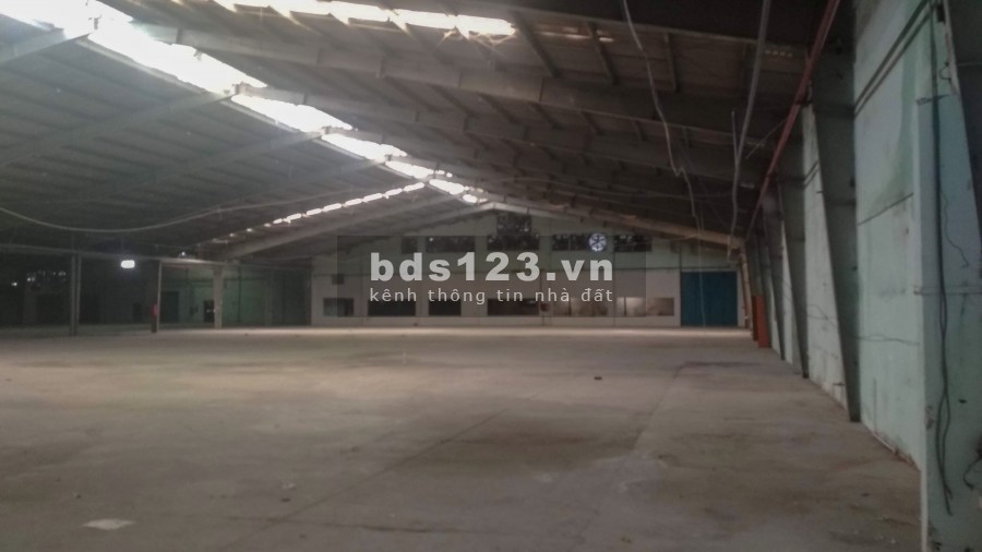 Cho thuê nhà xưởng góc 2 mặt tiền phường Tây Thạnh, dt 11.268m2, giá rẻ kcn Tân Bình, Tân Phú