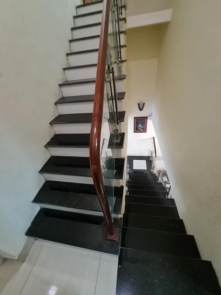 Chính chủ bán gấp nhà phố Bồ Đề Long Biên 70m2 x4 T, MT 5m hơn 6.9 tỷ