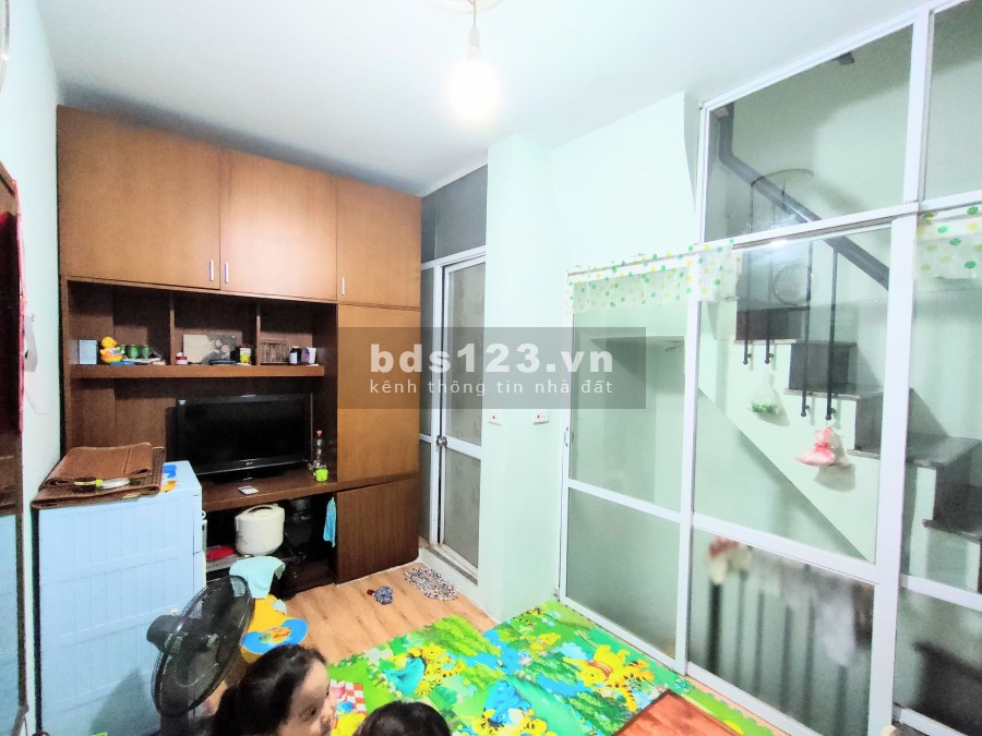 Bán nhà Gốc Đề 16mx4T khung cột chắc chắn, giá 1.17 tỷ lh 0916010180