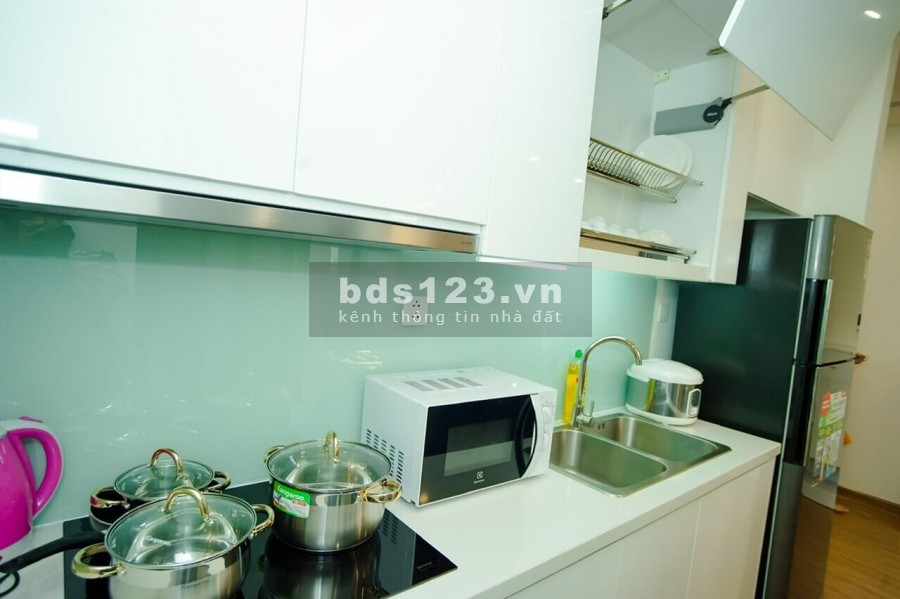 Cho thuê chung cư cao cấp Vinhomes Skylake 72m2 full nội thất đẹp. L/H: 0963146006