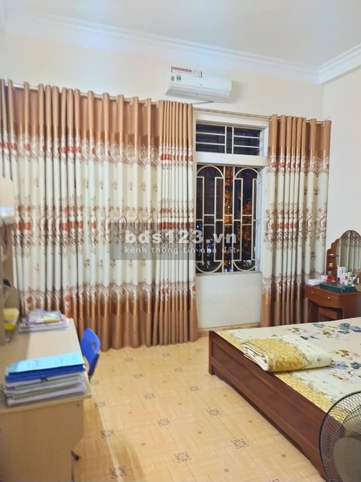 Bán nhà phố Vũ Xuân Thiều, KD, Ô tô tránh, Sài Đồng, Long Biên, Hà Nội.