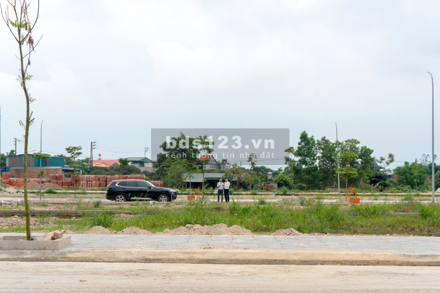 Bán gấp ô đất phường Thanh Sơn Uông Bí giá rẻ