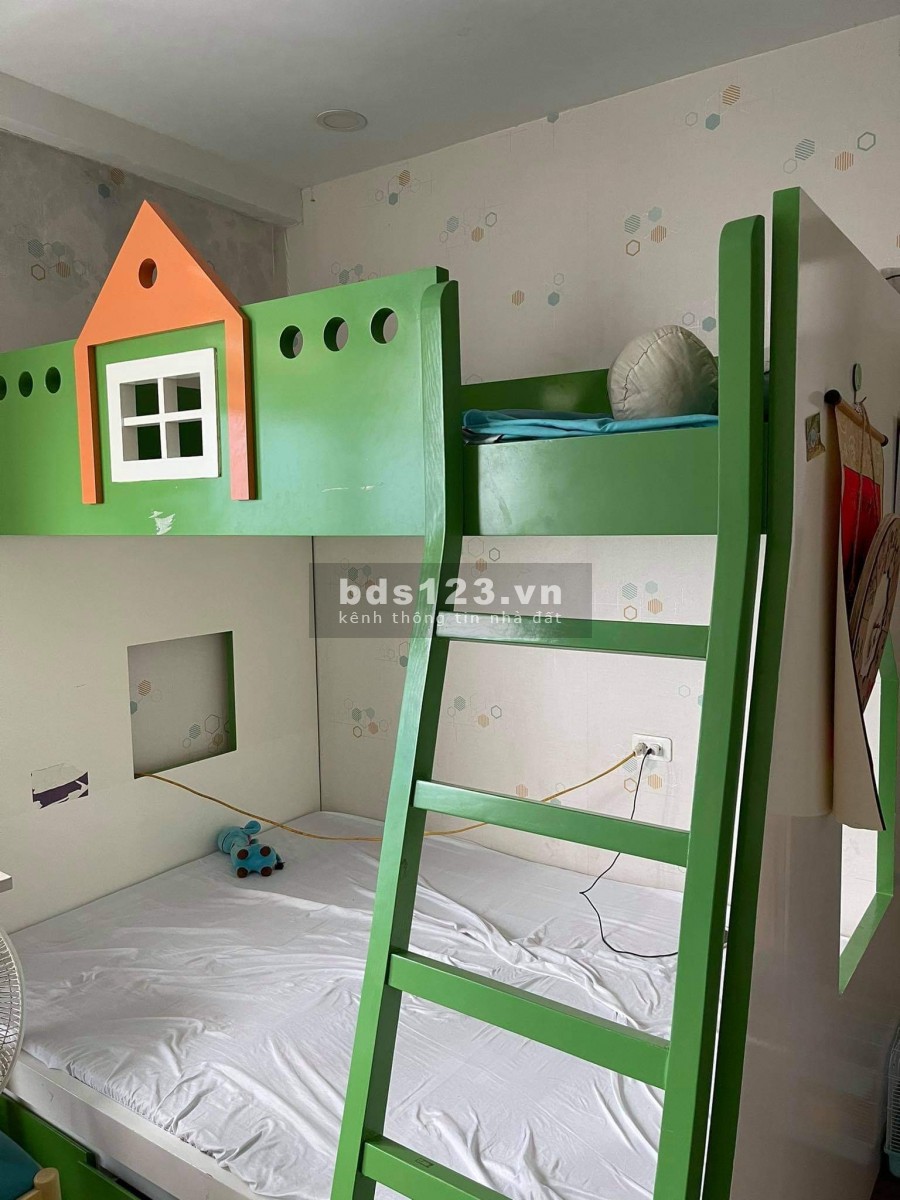 Bán Gấp CH Eco green city, 67m2, ban công Đông Nam chỉ 2 tỷ, nhà thật, giá thật, LH:O399868911