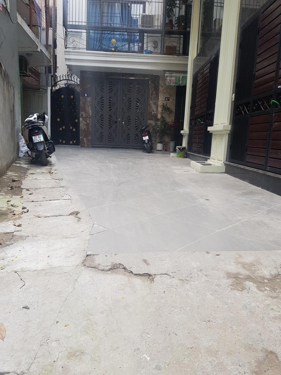Cực Shock Bán Nhà Trường Chinh, Quận Đống Đa DT 50m2 MT 5m Chỉ 2.9 Tỷ.