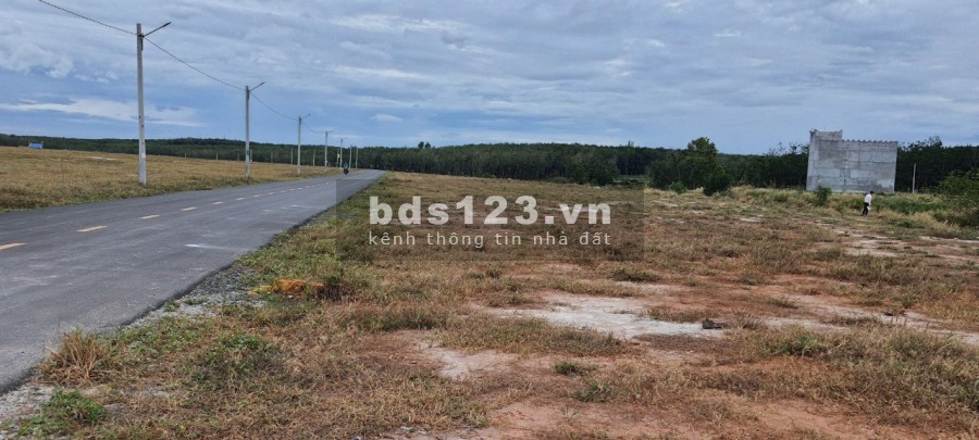 Bán nhanh lô đất 500m2 kề ngay khu công nghiệp Becamex chơn thành 0775568066