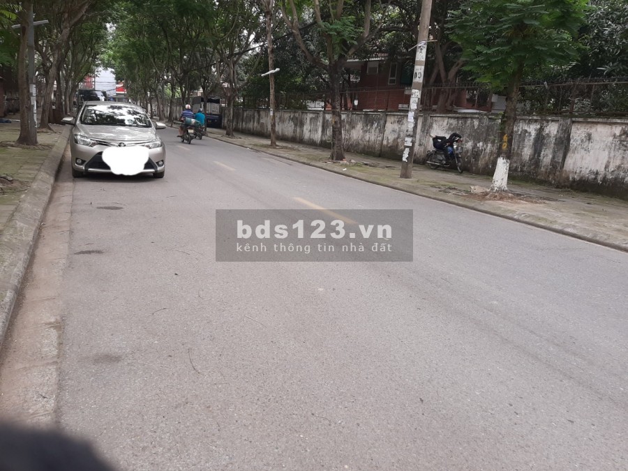 Bán nhà phân lô đường Phạm Thận Duật, 55m2, 7.9 tỷ.