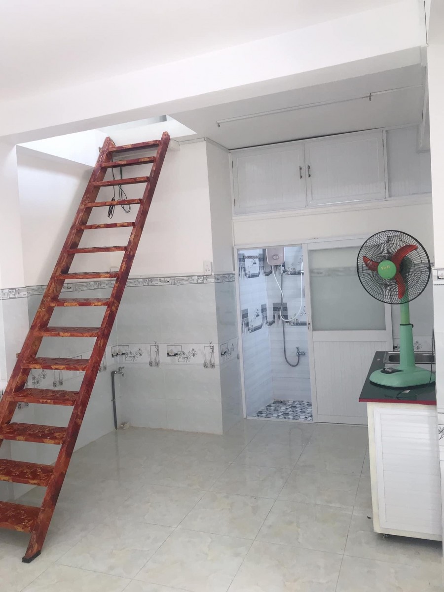 Bán nhà chính chủ phường 12, Quận Gò Vấp, dtsd 49m2, giá 3.3 tỷ