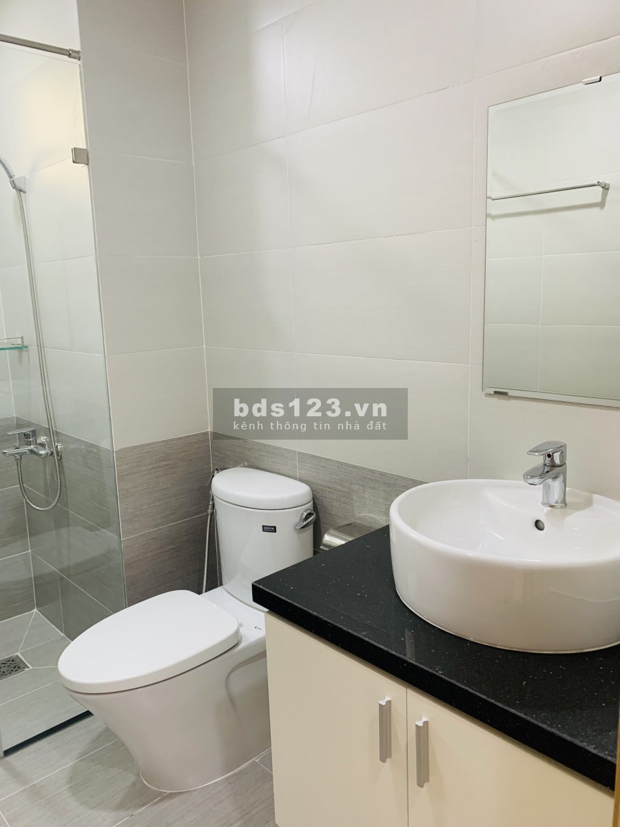 Thuê nhanh 2pn Palm Heights full nội thất 14tr bao phí quản lý, LH 0932151002 Ms Thủy xem nhà 24/7
