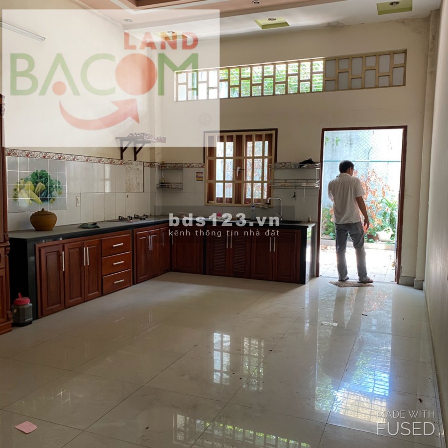 Bán nhà ngay BV Đồng Nai,gần khu CN Amata đường ô tô tải 247m2 P.Tân Hiệp, giá 6.5 tỷ