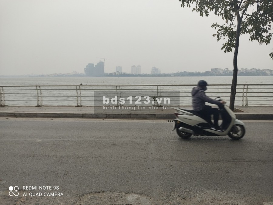 Bán Ngoại Giao Đoàn 3 ngủ 127m2, tại tòa N01T3, full nội thất. Giá tốt liên hệ 0973781843 Ánh