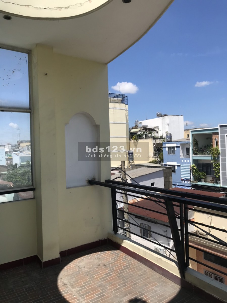 Bán gấp nhà góc 2 mặt hẻm Bà Hom, P.13, Quận 6. Tiện ở ngay