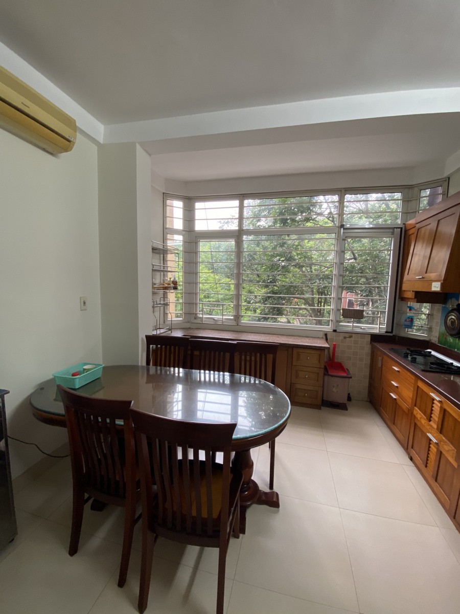 Cho thuê tầng 4 và 5 nhà mặt phố 181 Tây Sơn và 12 Khương Thượng Đống Đa Hà Nội