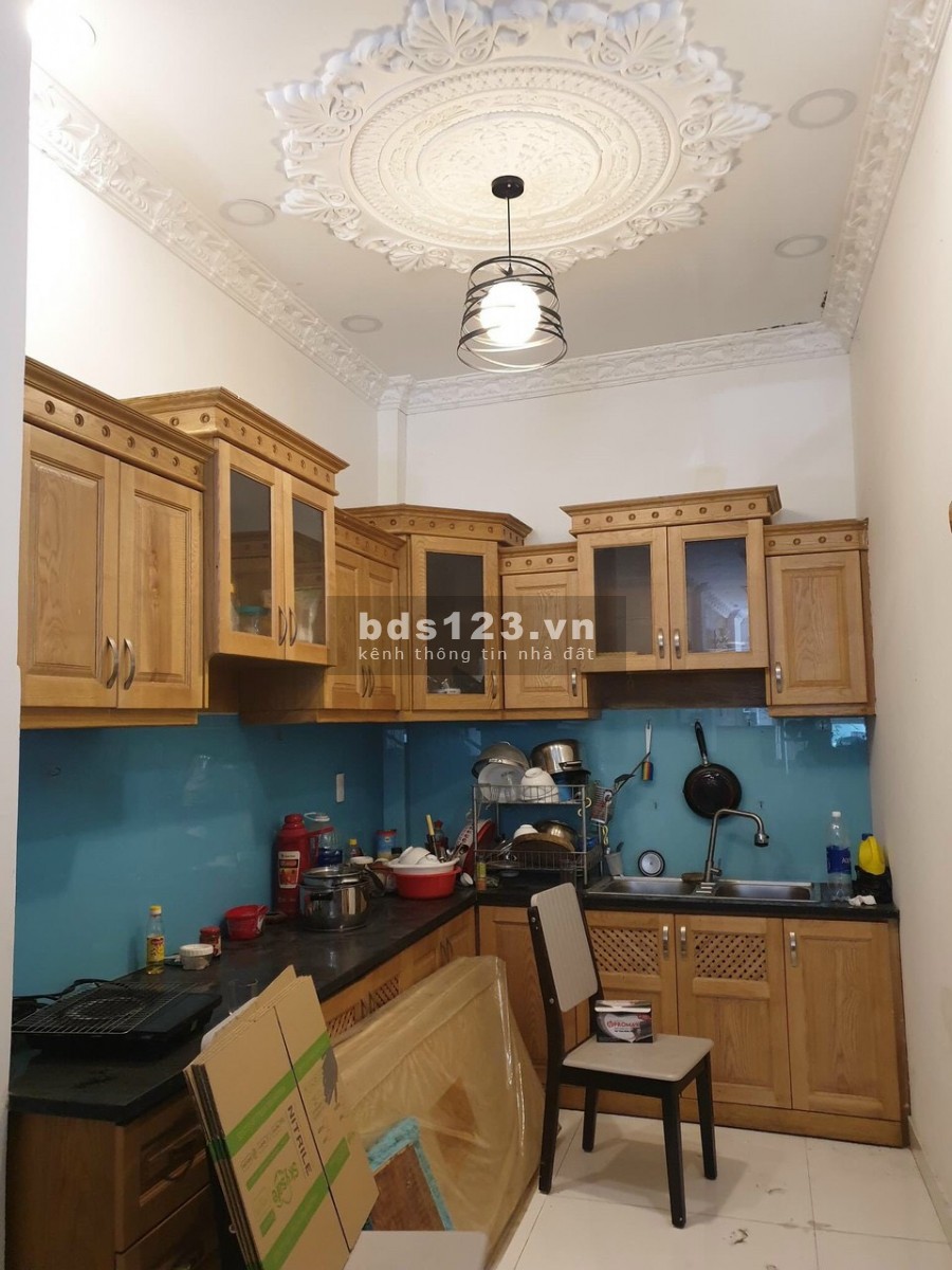 Nhà mặt tiền 4,3x15m, hẻm xe hơi, đường Huỳnh Tấn Phát, Tân Thuận Đông Quận 7 Giá 5.5 tỷ TL
