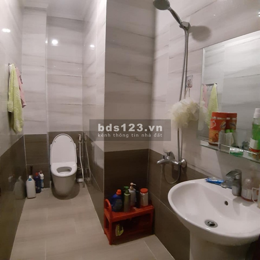 SIÊU PHẨM NHÀ TO,HẺM TO 8M. 4 LẦU MỚI ĐẸP DT84M GIÁ CHỈ 9, TỶ