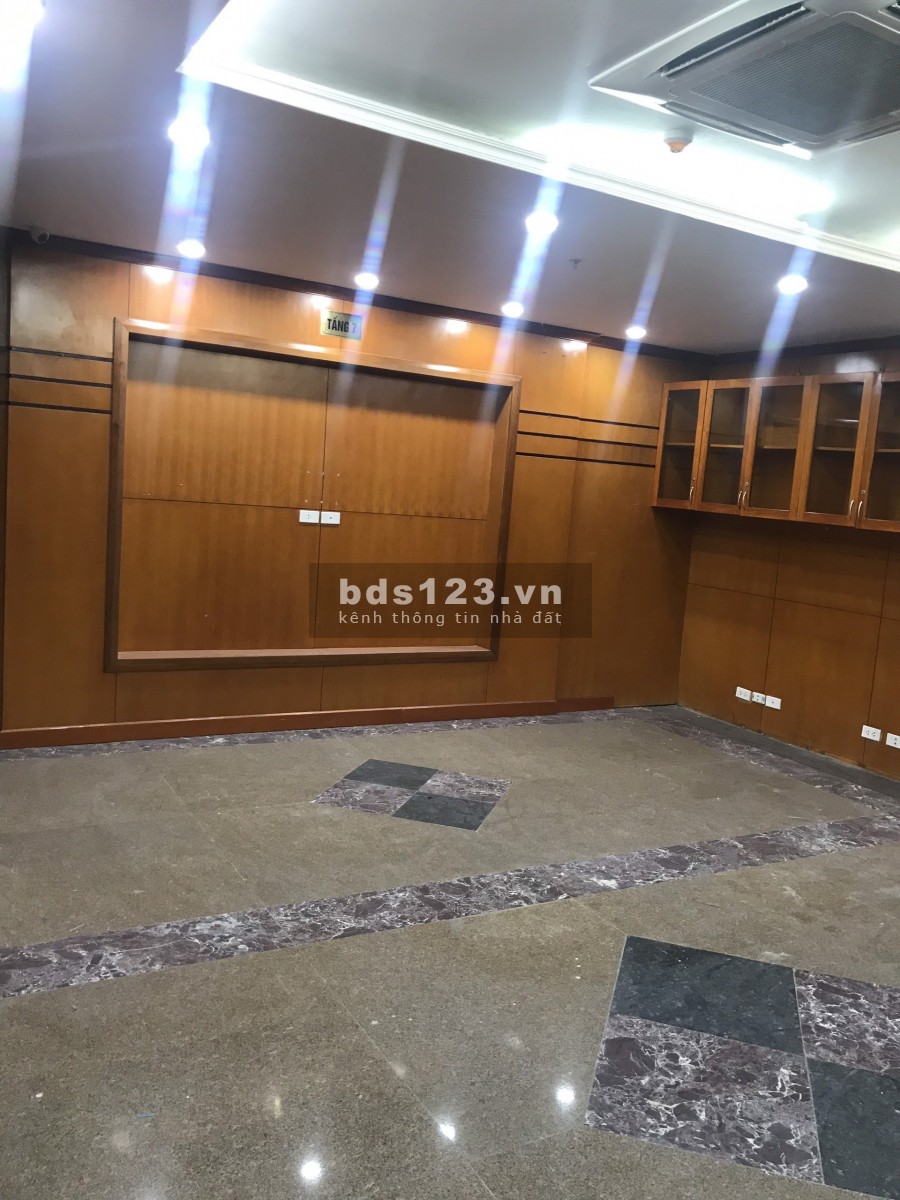 CHO THUÊ TÒA VĂN PHÒNG HIỆN ĐẠI TẠI MẶT PHỐ LÝ NAM ĐẾ, Q.HOÀN KIẾM. LH: 077.23.66666