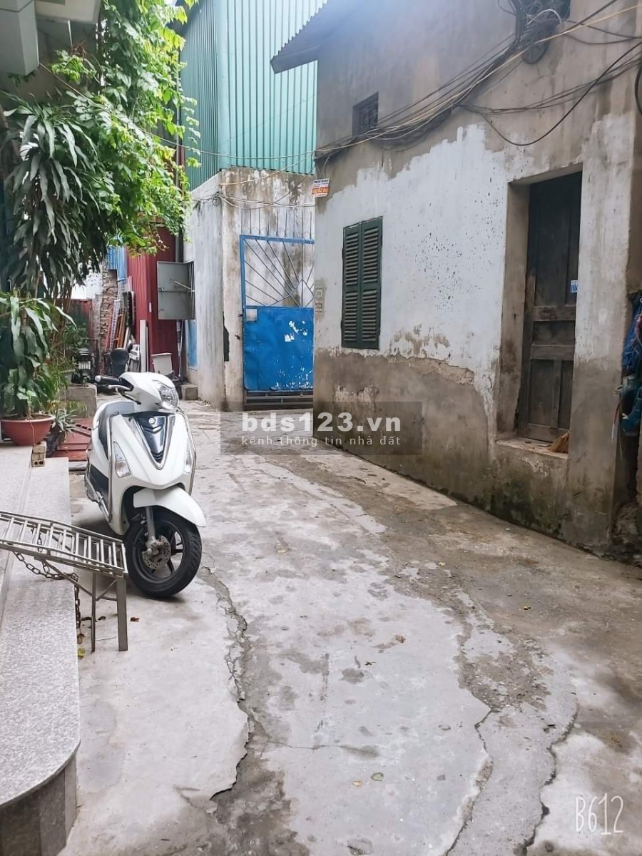 Nhà Vạn Phúc lô góc 2 thoáng, ngõ thông, ô tô đỗ cửa, tiện ích khu đô thị Vạn Phúc