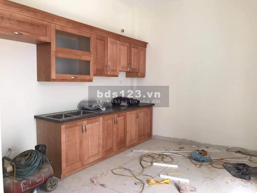 34m2 *5 tầng giá chỉ 2 tỷ hơn có nhà mới tinh Lê Quang Đạo.