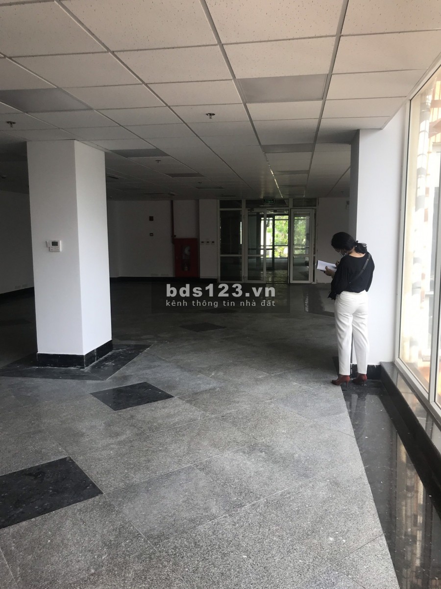 CHO THUÊ TÒA VĂN PHÒNG HIỆN ĐẠI TẠI MẶT PHỐ LÝ NAM ĐẾ, Q.HOÀN KIẾM. LH: 077.23.66666