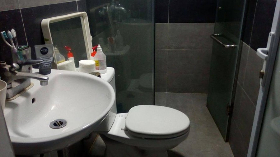 Bán Nhà Phố Quan Nhân 4 Tầng , Mặt Tiền 4.5, Ở Ngay Giá Chỉ 2.5 Tỷ