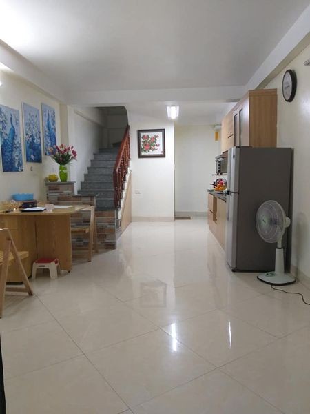 Bán nhà Hồ Tùng Mậu 5 tầng cách ô tô 10 m sổ đẹp sẵn sàng giao dịch nhỉnh 3 tỷ.
