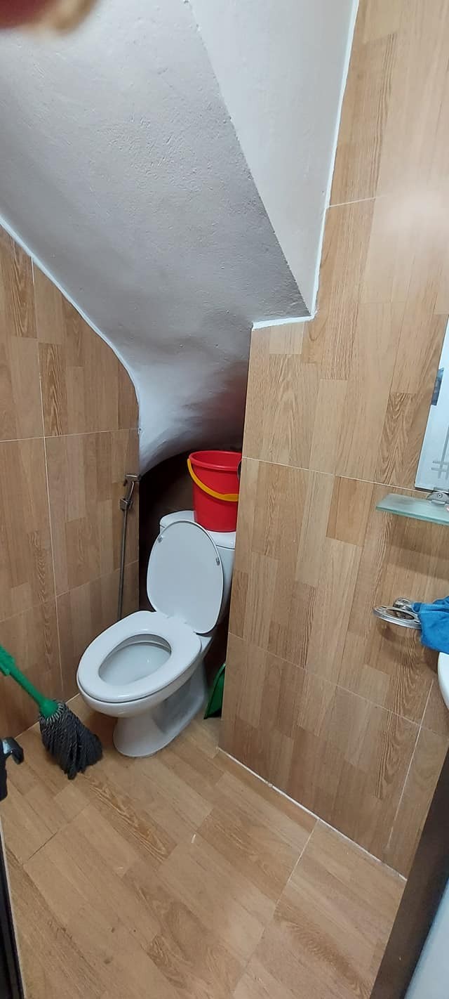 Siêu Hiếm bán nhà tập thể Bưu Điện Phố Nguyễn Công Hoan, Ba Đình 25m, Ô tô đỗ, giá 950 triệu (0374071037)