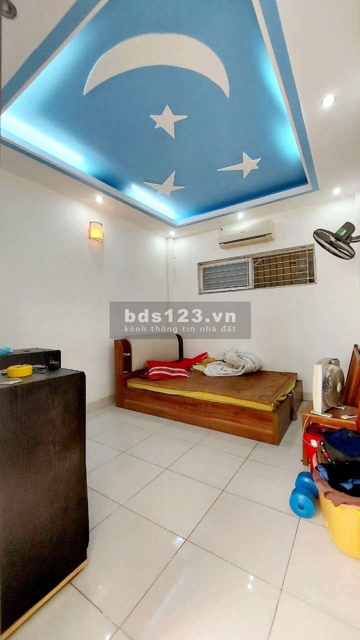 Hoàng Liệt nhà đẹp ở luôn, chủ tự xây 4 tầng 40m2, giá 3.7 tỷ