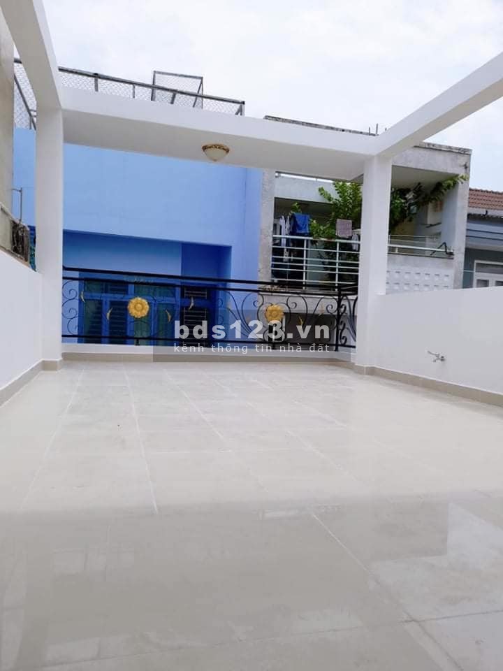 Bán nhà mới, đẹp 4 tầng Phạm Thế Hiển gần cầu chữ Y phường 3 quận 8.