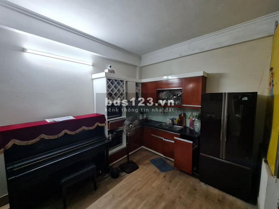 Bán nhà Tam Trinh đẹp hiếm, 30m x 5 tầng, tặng full nội thất giá chỉ 2,7 tỷ có thương lượng LH 0903073985