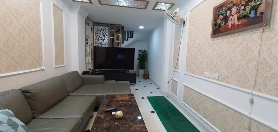 Bán nhà, Đào Tấn, Ba Đình, 40m2, giá chỉ 4.4 tỷ: ThuỷTLong61
