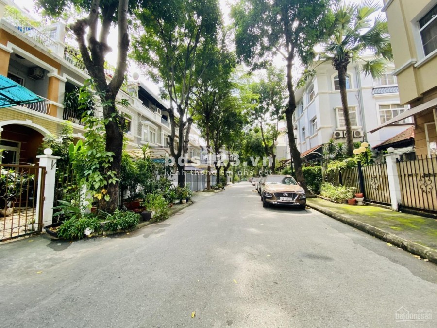 Cần cho thuê biệt thự Mỹ Giang, Phú Mỹ Hưng, DT: 128,8m2 giá 39 triệu