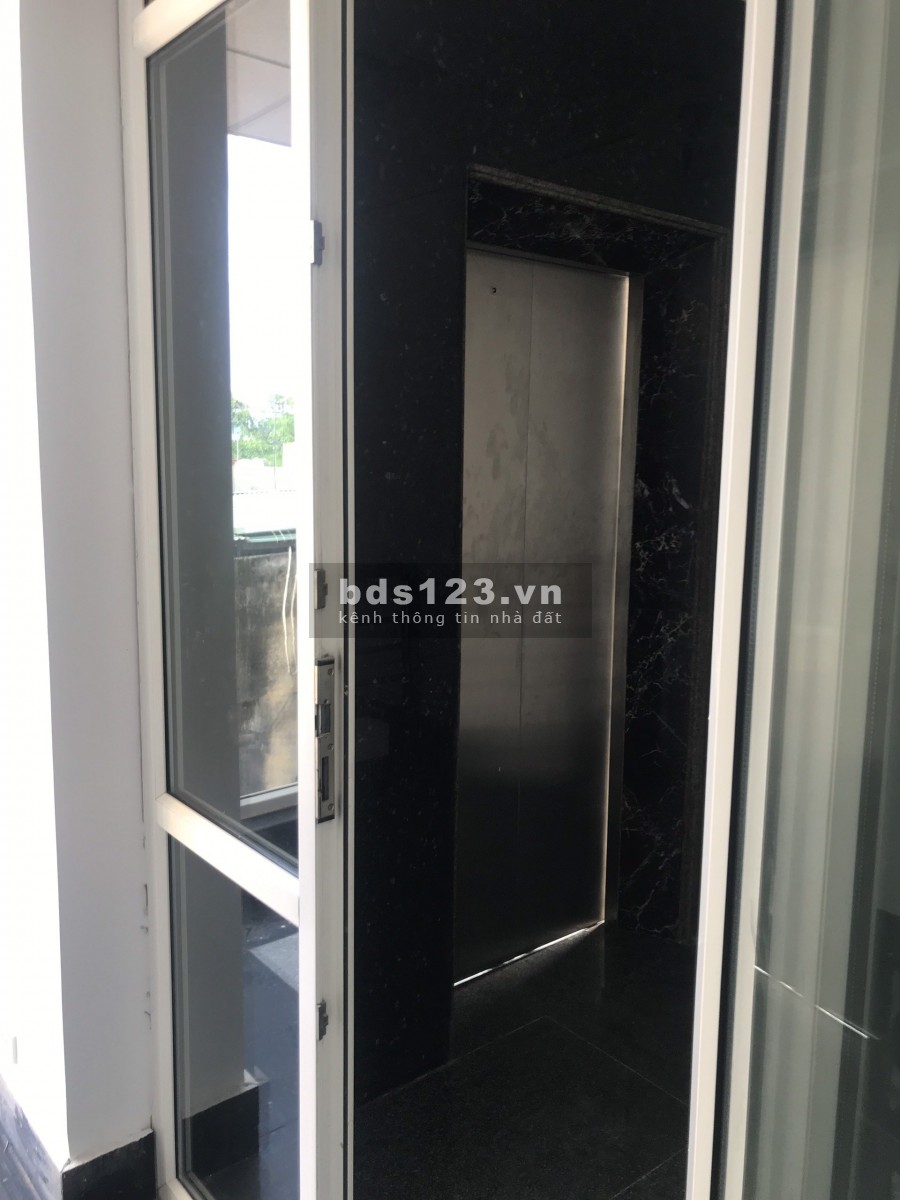 CHO THUÊ TÒA VĂN PHÒNG HIỆN ĐẠI TẠI MẶT PHỐ LÝ NAM ĐẾ, Q.HOÀN KIẾM. LH: 077.23.66666