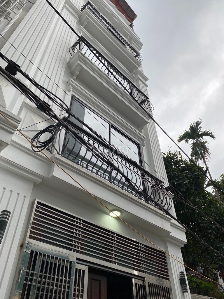 Cần cho thuê nhà 5 tầng tại Lâm Du, Phường Bồ Đề, Quận Long Biên, Hà Nội