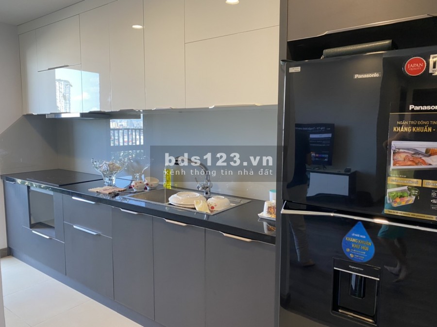 Cho thuê căn hộ Home City – Trung Kính, 2n, Full, view thoáng đẹp, giá chỉ 11tr