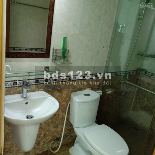 Cho thuê văn phòng rộng rãi, thoáng mát ngay mặt tiền Nguyễn Hoàng, Quận 2. Giá rẻ cho thuê lâu dài
