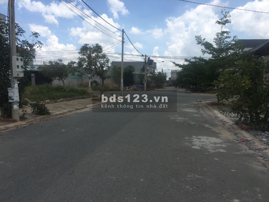 Đất thổ cư dt 8x10,4 tổng (83,2m2)tiện xây biệt thự, nhà vườn