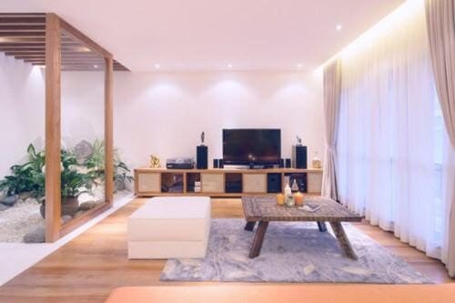 Siêu phẩm hxh 262 Huỳnh Văn Bánh 3 tầng dt 10x17, Quận Phú Nhuận, giá 45 tỷ, lh 0898927979