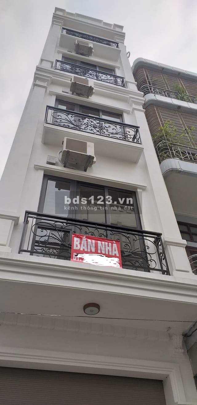 Bán gấp nhà đẹp Hoàng Quốc Việt 6 tầng, thang máy, phân lô, ô tô tránh, kinh doanh đỉnh, giá 11.5 tỷ