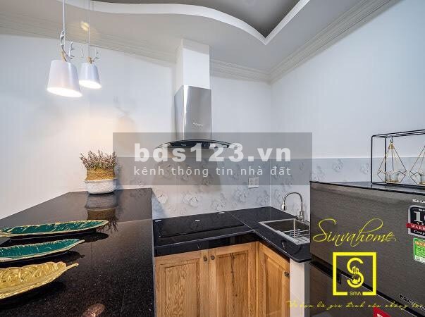 Cho thuê căn hộ dịch vụ đầy đủ nội thất, tiện nghi, 1 phòng ngủ giá chỉ 8 Triệu mặt tiền đường Quận 1.