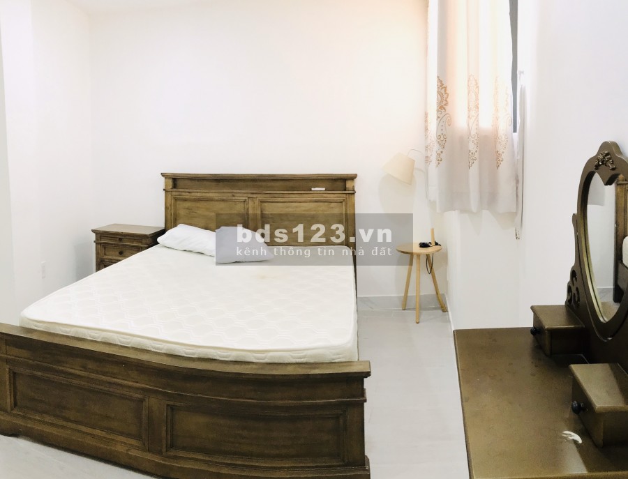 Cho thuê căn hộ dịch vụ đầy đủ nội thất, tiện nghi, 1 phòng ngủ giá chỉ 8 Triệu mặt tiền đường Quận 1.