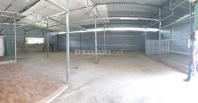 Cho thuê mặt bằng, Kho hàng, đường lớn, rộng rãi
