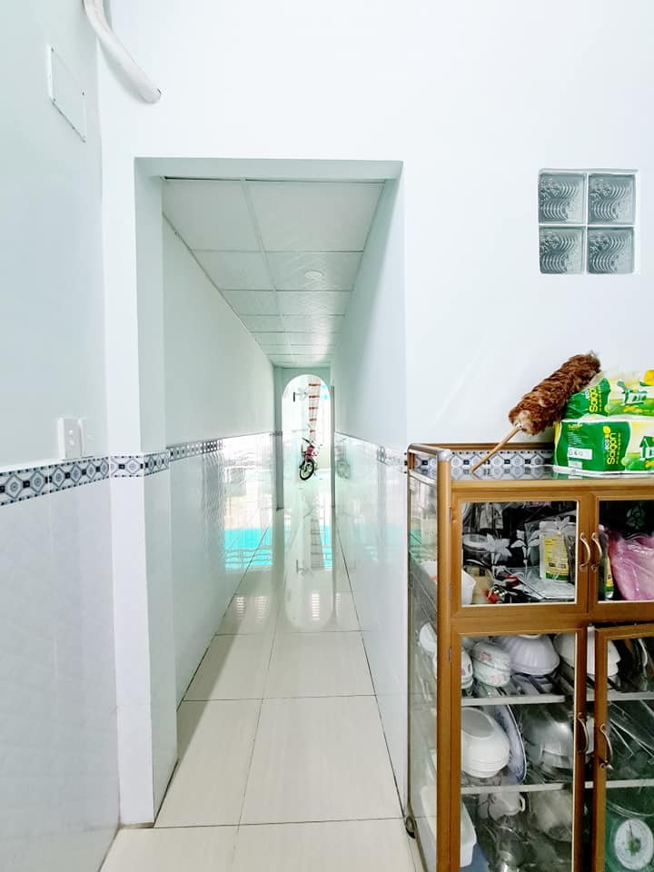 Nhà cực đẹp lô góc 2 mặt thoáng sát mặt tiền đường giá chỉ 4.1 tỷ